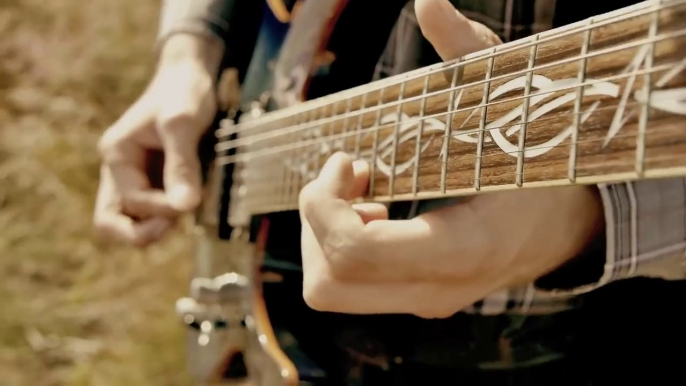 Reprise de la musique de Game of Thrones à la guitare. Wild Wide Westeros