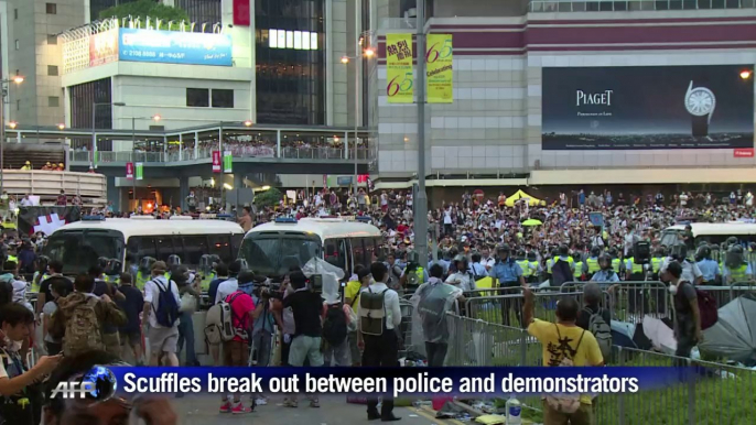 Tear gas fired at chaotic Hong Kong democracy protests