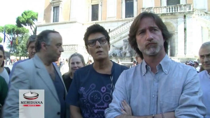 Teatro dell’Opera, Sel protesta in Campidoglio  contro i licenziamenti di coro e orchestra