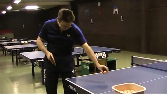 Table tennis tips-table tennis techniques- forehand top spin / loop