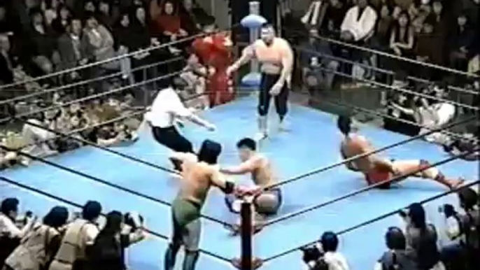 Mitsuharu Misawa and Jun Akiyama vs. Toshiaki Kawada and Akira Taue - AJPW 12/16/96