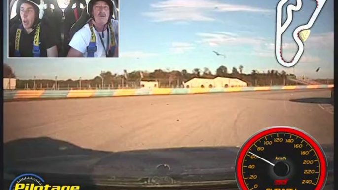 JP Pilote une Subaru sur le circuit de DREUX