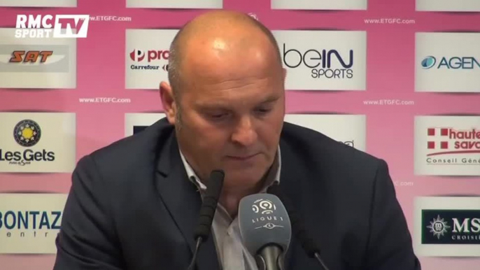 Football / Evian Thonon-Gaillard sort de la zone rouge - 08/11