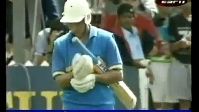 Sachin Tendulkar 1st runs in One Day Cricket 36 vs NZ 4th ODI 1990