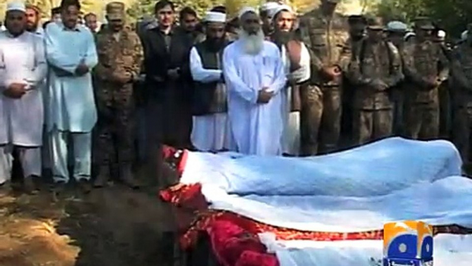 Khairpur accident victims laid to Rest-Geo Reports-12 Nov 2014