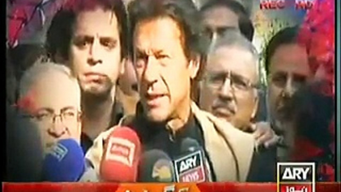 Imran Khan Blasts Asad Umar's Brother Zubair Umar - Watch Zubair Umar's Reply to Imran Khan