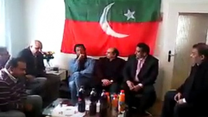 Imran Khan's Views about Sheikh Rasheed and Pakistan Army Generals(Unseen Video)