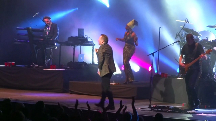 Simple Minds - Alive and Kicking - Live in Sydney 2012