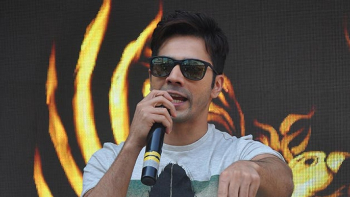 Varun Dhawan Promotes His Film Badlapur