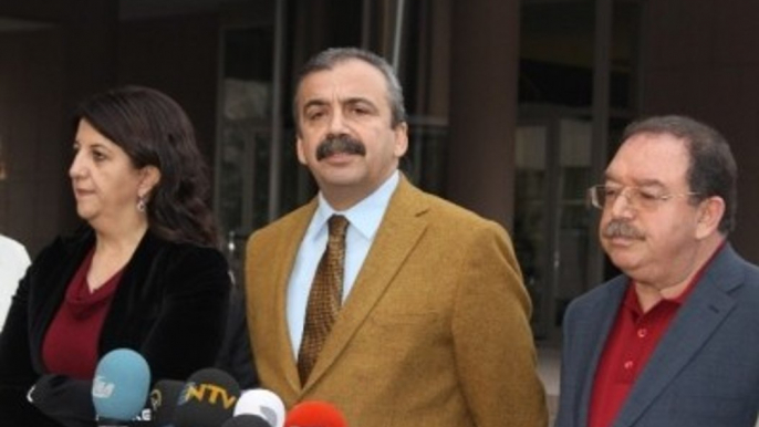 Akdoğan'la Görüşen HDP Heyeti: İmralı'dan Sonra Kandil'e Gideceğiz