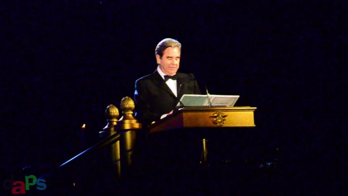 2014 Disneyland Candlelight Procession and Ceremony with Beau Bridges - Sunday Night Night