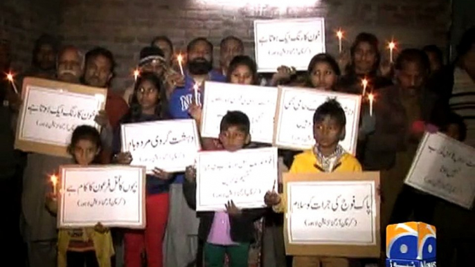 Children lit up candles in remembrance of Peshawar martyrs-Geo Reports-20 Dec 2014