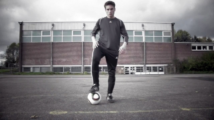 RONALDO FOOTBALL TUTORIAL ★ soccer skills, tricks & moves ★ how to do: CLASSIC MOVE