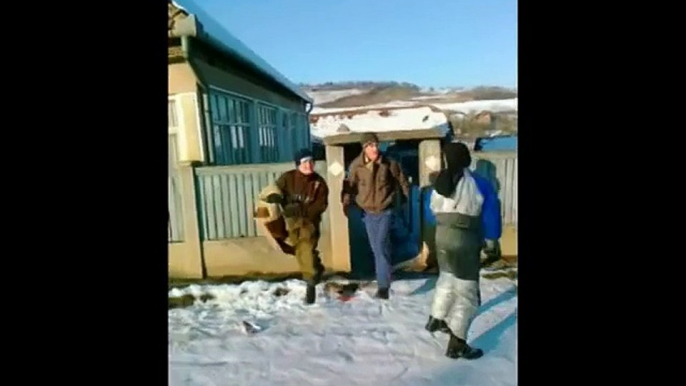 Violent Luge FAIL : 2 guys destoy a gate after their luge becomes uncontrollable