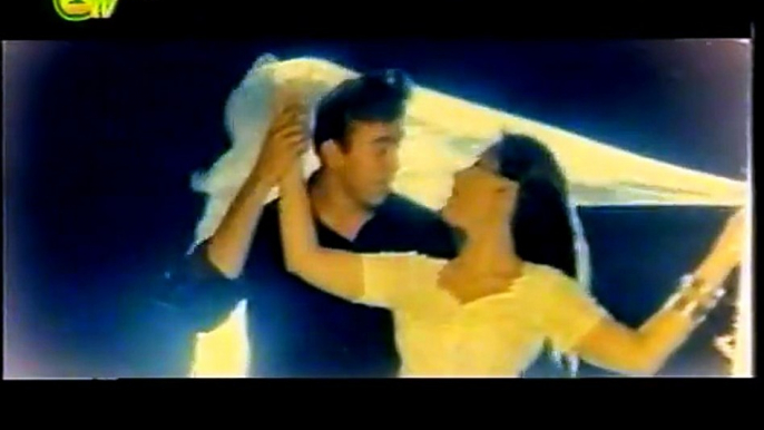 Main Hoo Chand  Aur Too Hai Chand Raat - Dil To Pagal Hai 1999