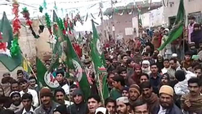 Mufti azhar saeeed rizvi khitab Makkuana(my village) 12 rabi ul awal