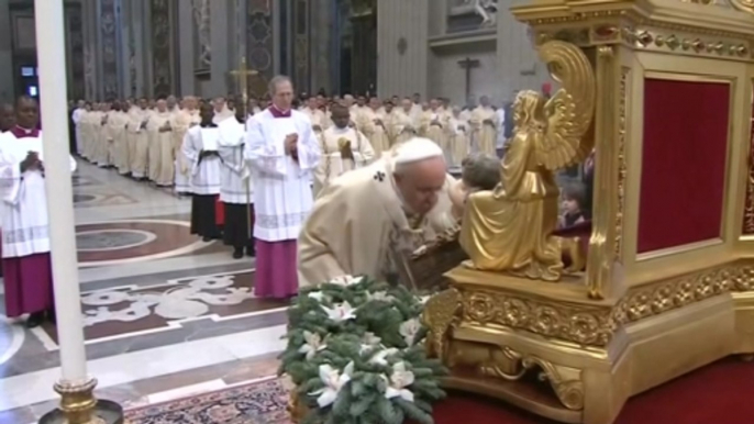 Pope leads Epiphany Mass at Vatican