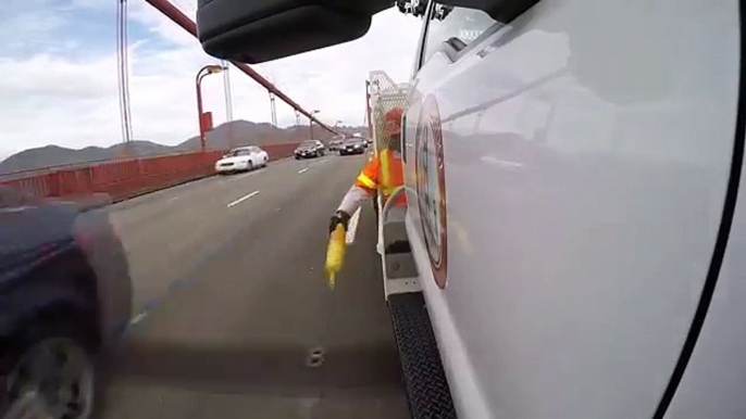 Golden Gate Bridge Worker Makes Plugging Pylons Look Like A Breeze