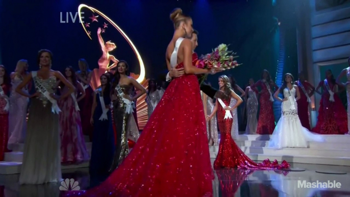 Miss Colombia Paulina Vega crowned Miss Universe in Miami