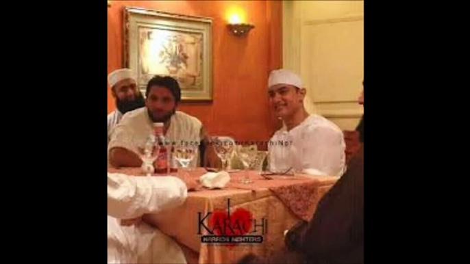 Kamli Walay Muhammad(S.A.W) - Junaid Jamshed Naat - Junaid Jamshed Videos