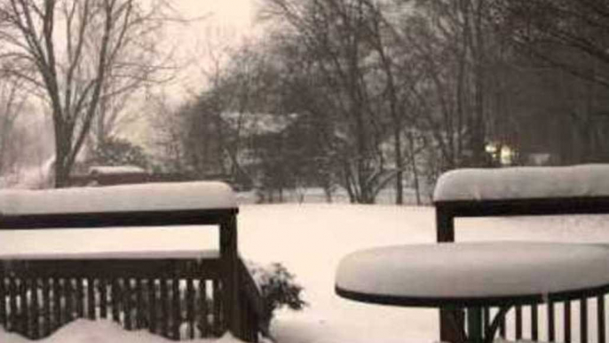 Captivating Time-Lapse Shows Gradual Build Up of Snow