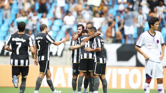 Botafogo goleia Bonsucesso na volta pra casa