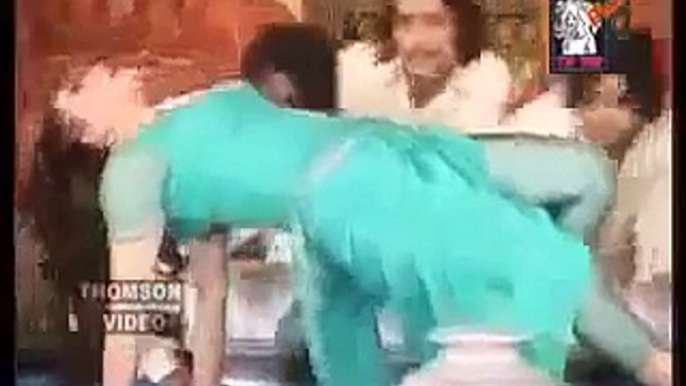 Khushboo hot Nanga Mujra 2015