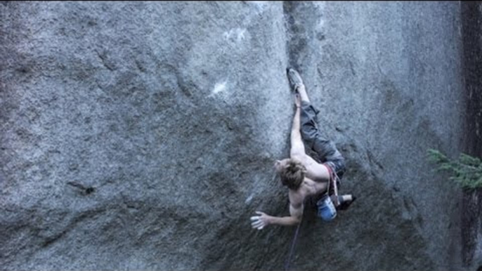 Wide Boyz Tom Randall and Pete Whittaker Slay The Cobra, Squamish | EpicTV Climbing Daily, Ep. 130