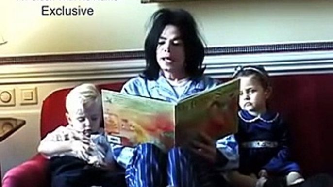 Michael Jackson reading a book to his children (Prince and Paris)