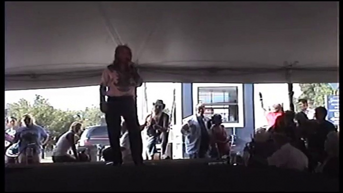 Gene Hodge sings the Elvis Presley song I MISS YOU at Elvis Week in Memphis video