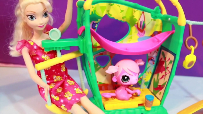 FROZEN Elsa Disney Princess Littlest Pet Shop LPS Toys Toy Review Minka Mark AllToyCollector