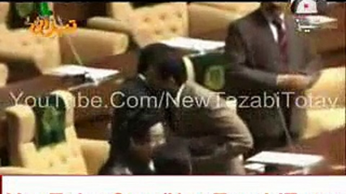 New Tezabi Totay Shahrukh Jatoi National Assembly Oath Funny Punjabi Totay _ Geo Punjaagi Totay 2014