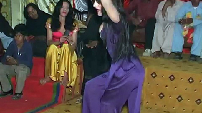 akhian milyan hd dance hd   sexy mujra dance 32nargis,dance,mujra,new mujra,enjoyement,nanga mujra,deedar,mahnoor,nanga mujra,punjabi song,latest mujra,sexy mujra,mujra 2014,mujra 2015,hina shaeen,boob showing,belly dance,stage dance75