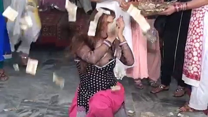 ena nery na ho dance hd   sexy mujra dance 32nargis,dance,mujra,new mujra,enjoyement,nanga mujra,deedar,mahnoor,nanga mujra,punjabi song,latest mujra,sexy mujra,mujra 2014,mujra 2015,hina shaeen,boob showing,belly dance,stage dance75