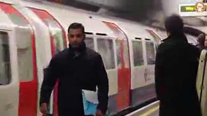 Football Hooligans prevent Green man boarding London metro train 2020 - YouTube