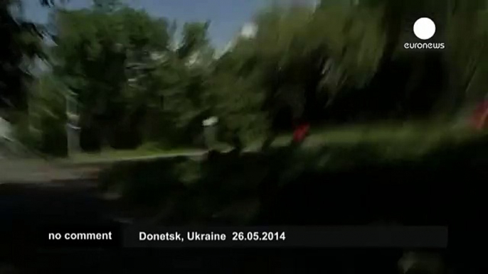 Ukrainian troops battle separatists at Donetsk airport - no comment