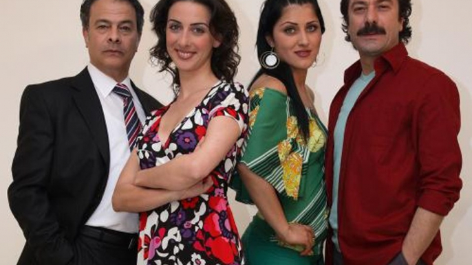 Jenerik Şarkı UNUTMA BENİ Dizi Film Romantik Duygusal Şarkısı Piyano ve Vokal Jenerikleri FOX 1. ilk Son Bölüm izle Duygulu Damar Tv Televizyon Dizileri Piyano