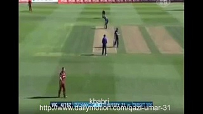 Sexy movements live  clips caught during cricket match