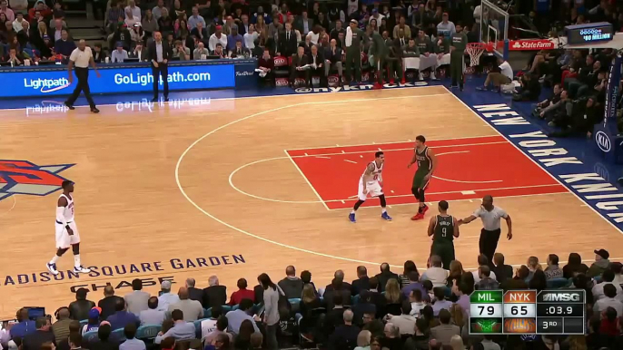 Giannis Antetokounmpo Buzzer Beater - Bucks vs Knicks - April 10, 2015 - NBA Season 2014-15