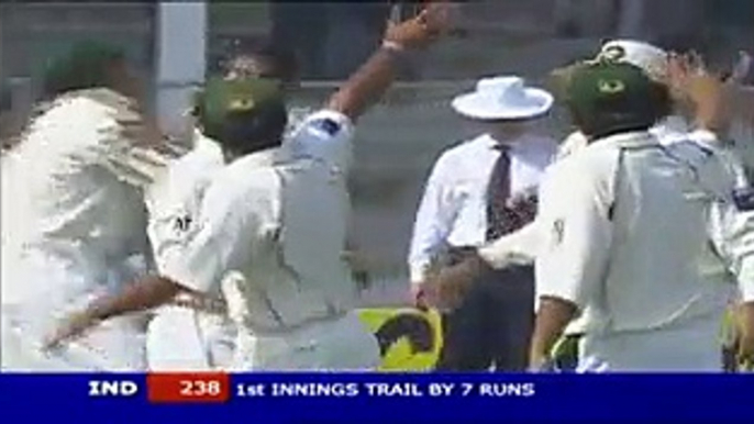 Muhammad Asif Destroys Indian Batting