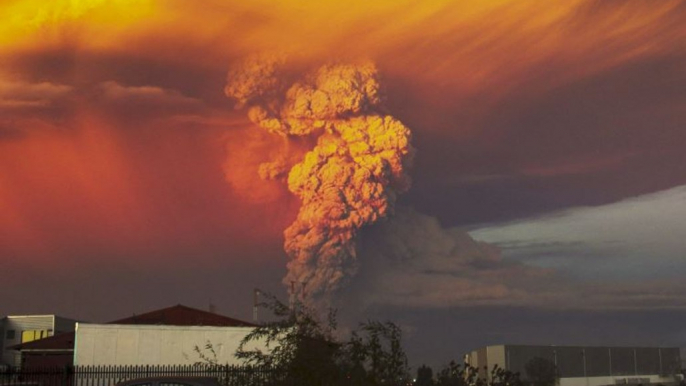 La vidéo de l'éruption du volcan Calbuco au Chili