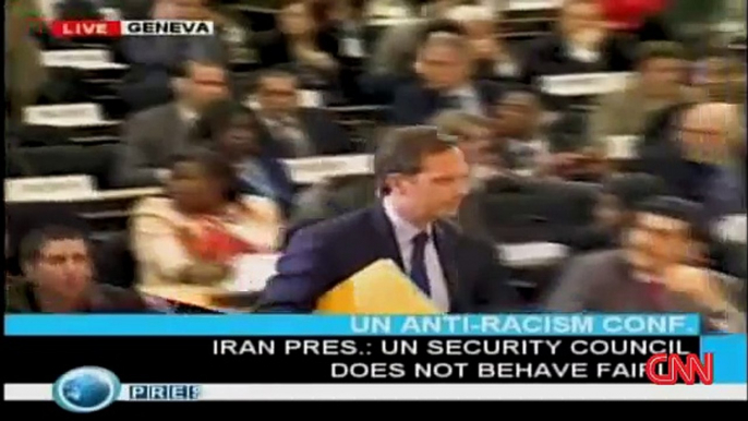 Western Diplomats Walk Out On Ahmadinejad Speech On Racism