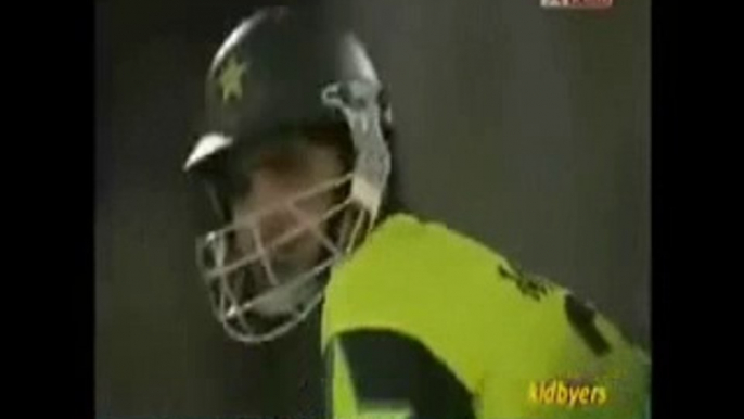 Misbah ul Haq Blasting 4 Sixes ● Agianst  Srilanka