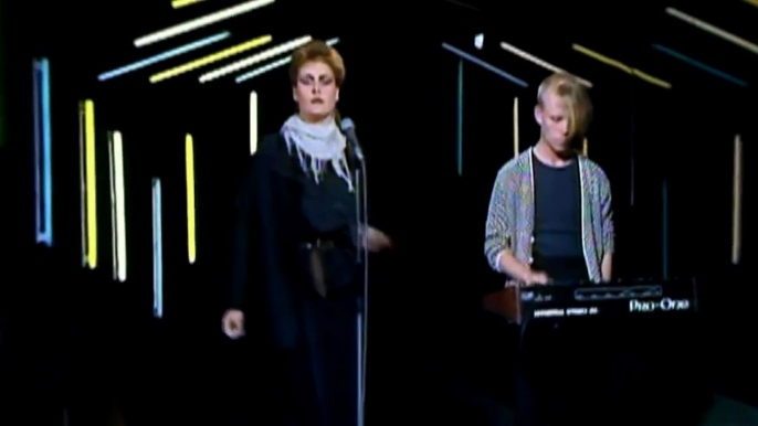 Yazoo - Don't Go (1982) - HD.