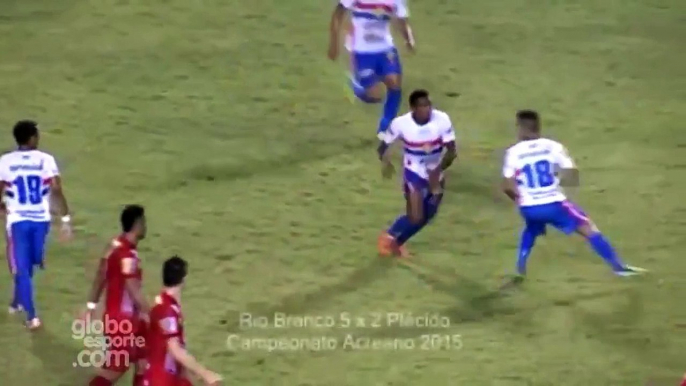 Team-mates sent off for fighting in Brazilian match as team leak five HD