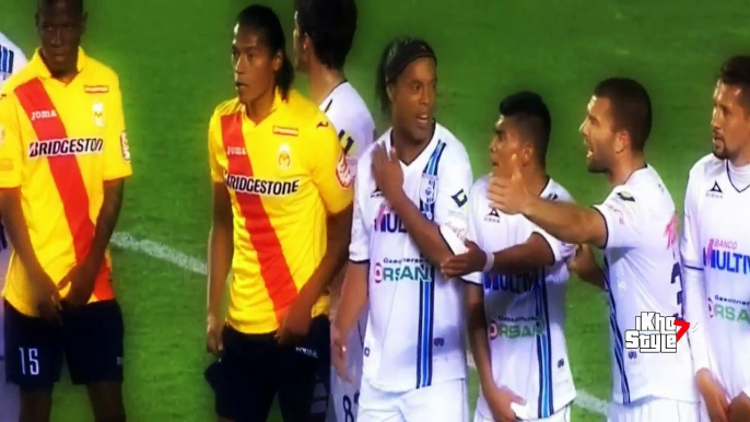 Ronaldinho vs Monarcas Morelia - Morelia vs Queretaro 1-2 (Liga MX 01-05-2015) HD