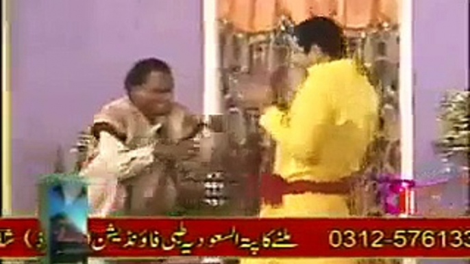 Zafri Khan best funny dance in Pakistani Punjabi Stage Drama funny clips