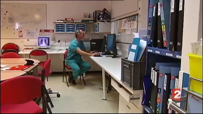 Reportage au service de Réanimation de l'hôpital TROUSSEAU (Paris)