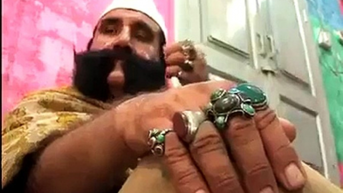 Check Out The Moustache Style Of This Dabang Police Officer From Nowshera