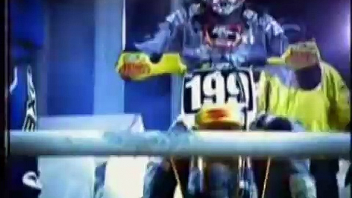 TRAVIS PASTRANA...Y OSTIAS VARIAS..